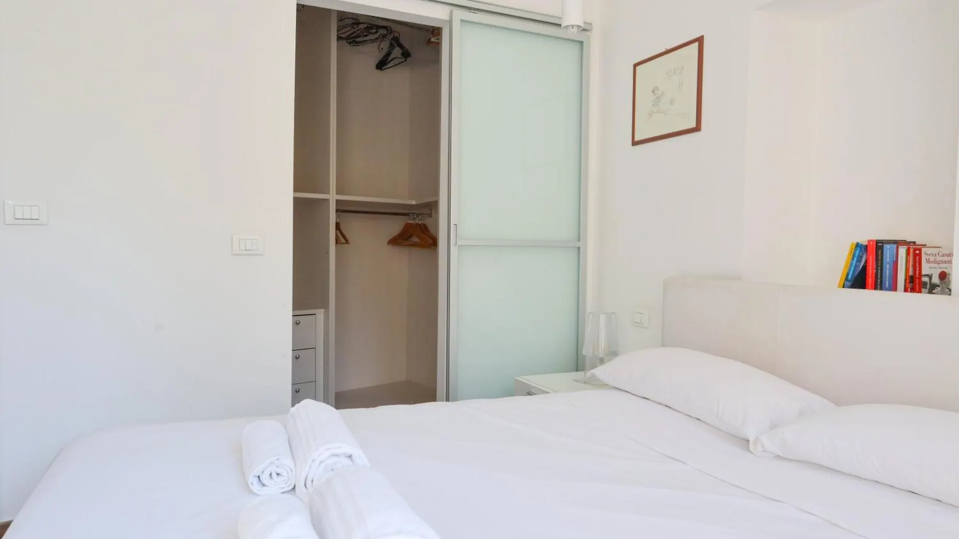 Boule Home Porta Romana Milano Italia